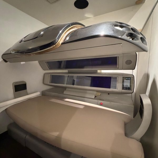 FOREVER YOUNG BEAUTY LAB (2)